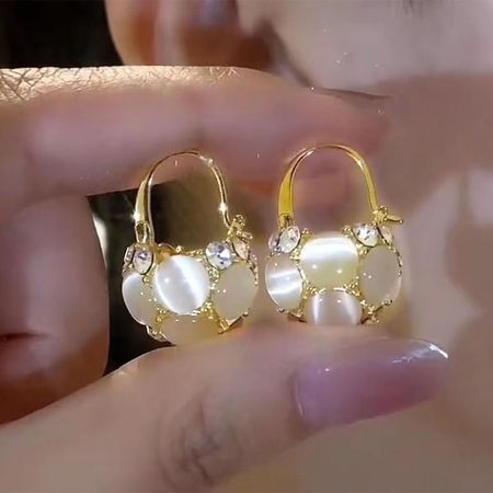 14K Gold-plated Exquisite Opal Flower Basket Earrings
